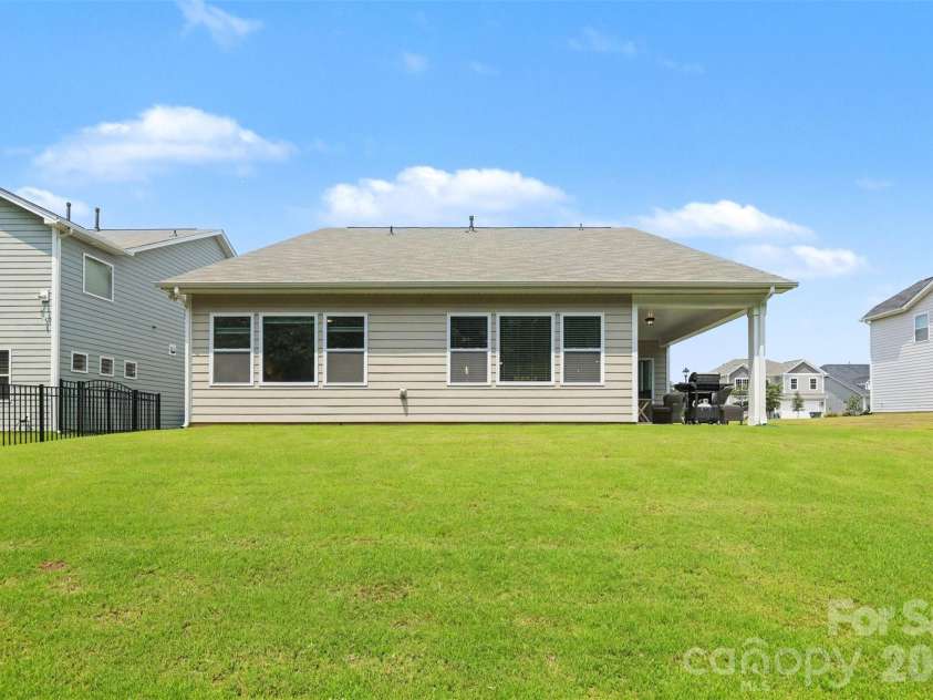 2305 Trundle Drive, Gastonia, NC 28054.  MLS# CAR4408062, YatesRealty ID 43299. Backyard