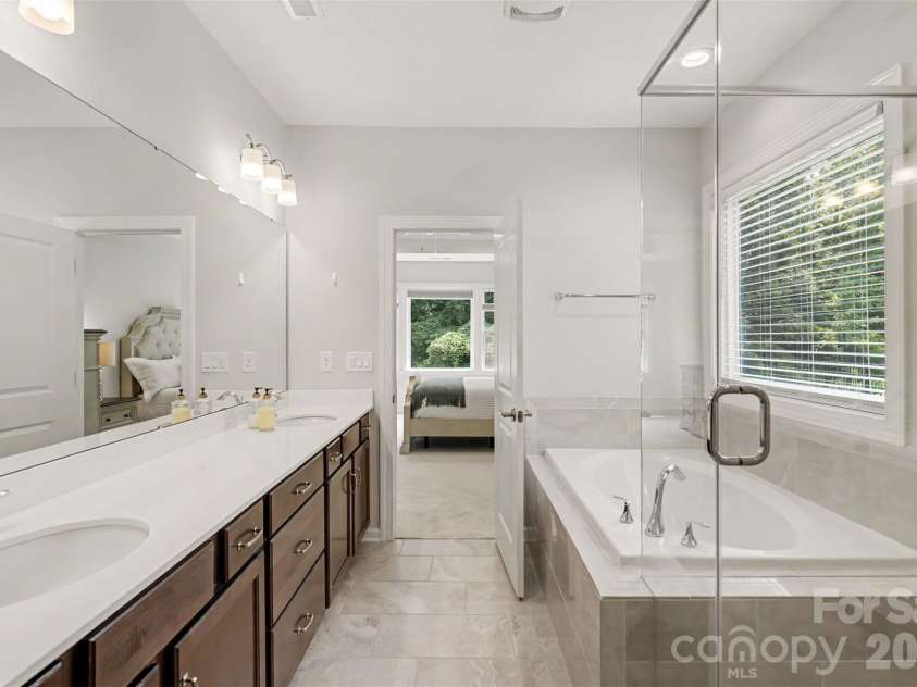 2305 Trundle Drive, Gastonia, NC 28054.  MLS# CAR4408062, YatesRealty ID 43299. Primary Bathroom