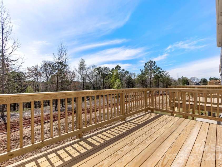 4339 Reed Creek Drive, Sherrills Ford, NC 28673.  MLS# CAR4210718, YatesRealty ID 4330. 