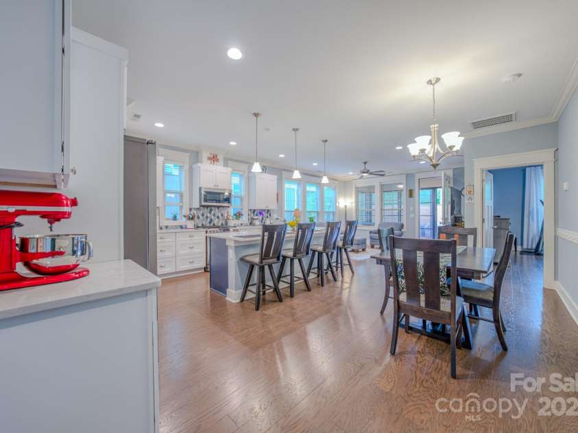 552 Sweet Birch Park Lane, Black Mountain, NC 28711.  MLS# CAR4305365, YatesRealty ID 4330. 