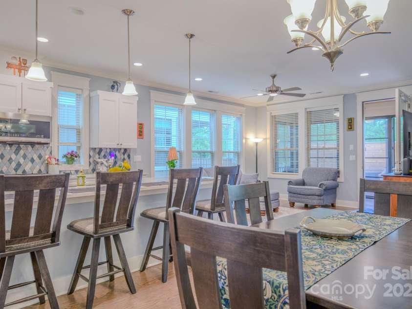 552 Sweet Birch Park Lane, Black Mountain, NC 28711.  MLS# CAR4305365, YatesRealty ID 4330. 