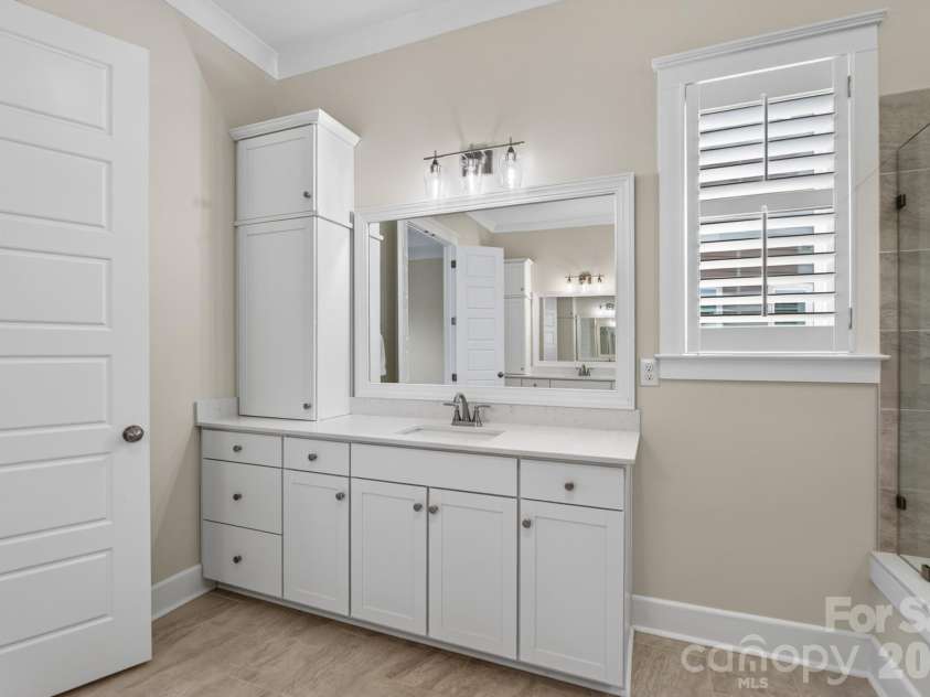1432 Encore Lane, Waxhaw, NC 28173.  MLS# CAR4400460, YatesRealty ID 43300. Bathroom Vanity