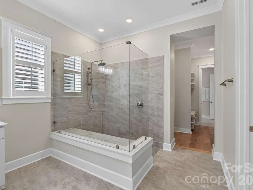 1432 Encore Lane, Waxhaw, NC 28173.  MLS# CAR4400460, YatesRealty ID 43300. Primary Bathroom