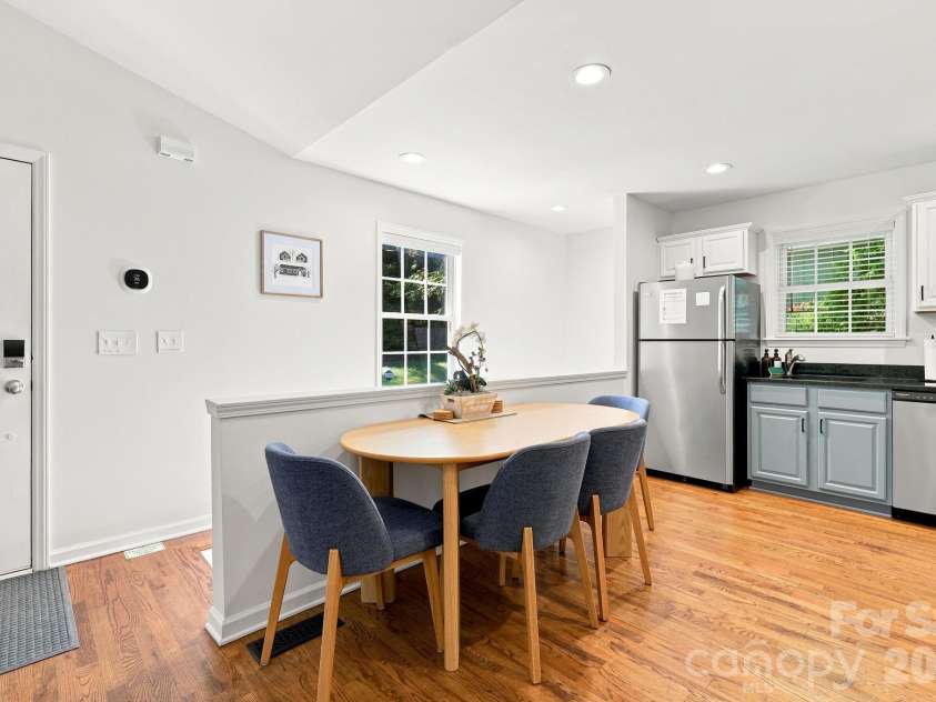27,29 & 31 A/B Brown Road, Asheville, NC 28806.  MLS# CAR4406408, YatesRealty ID 43301. 27 Brown Rd