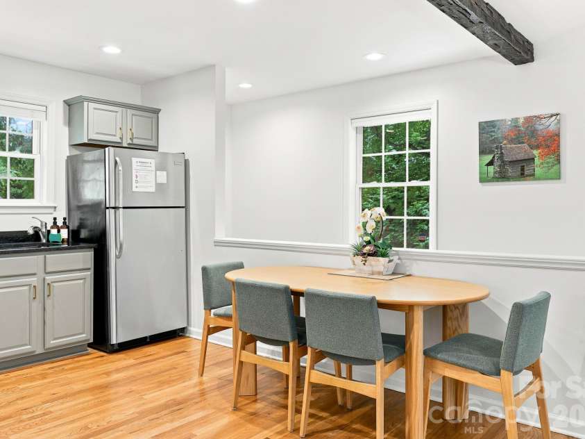 27,29 & 31 A/B Brown Road, Asheville, NC 28806.  MLS# CAR4406408, YatesRealty ID 43301. 29 Brown Rd