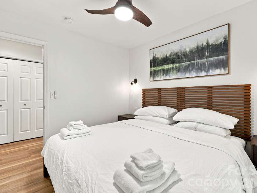27,29 & 31 A/B Brown Road, Asheville, NC 28806.  MLS# CAR4406408, YatesRealty ID 43301. 29 Brown Rd