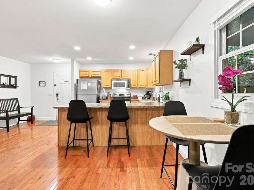 27,29 & 31 A/B Brown Road, Asheville, NC 28806.  MLS# CAR4406408, YatesRealty ID 43301. 31 B Brown Rd