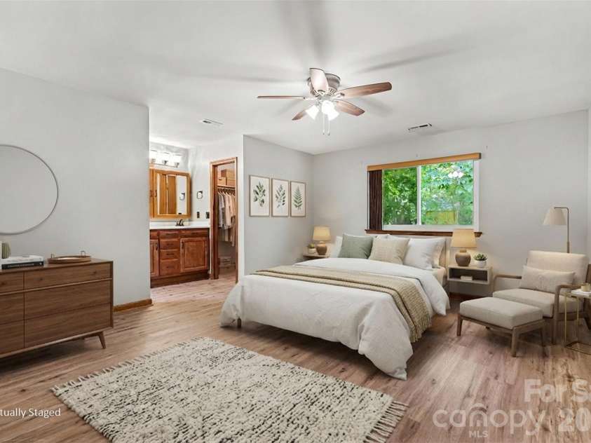 9201 Aylesbury Lane, Mint Hill, NC 28227.  MLS# CAR4404509, YatesRealty ID 43302. 