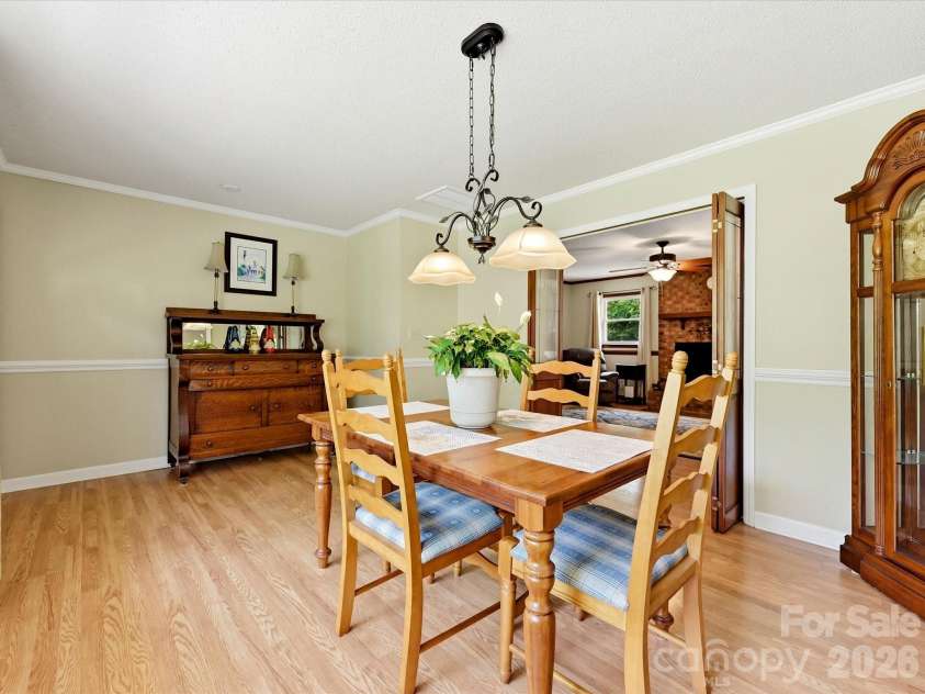 8812 Crestwood Drive, Mount Pleasant, NC 28124.  MLS# CAR4408679, YatesRealty ID 43303. Front living/dining space