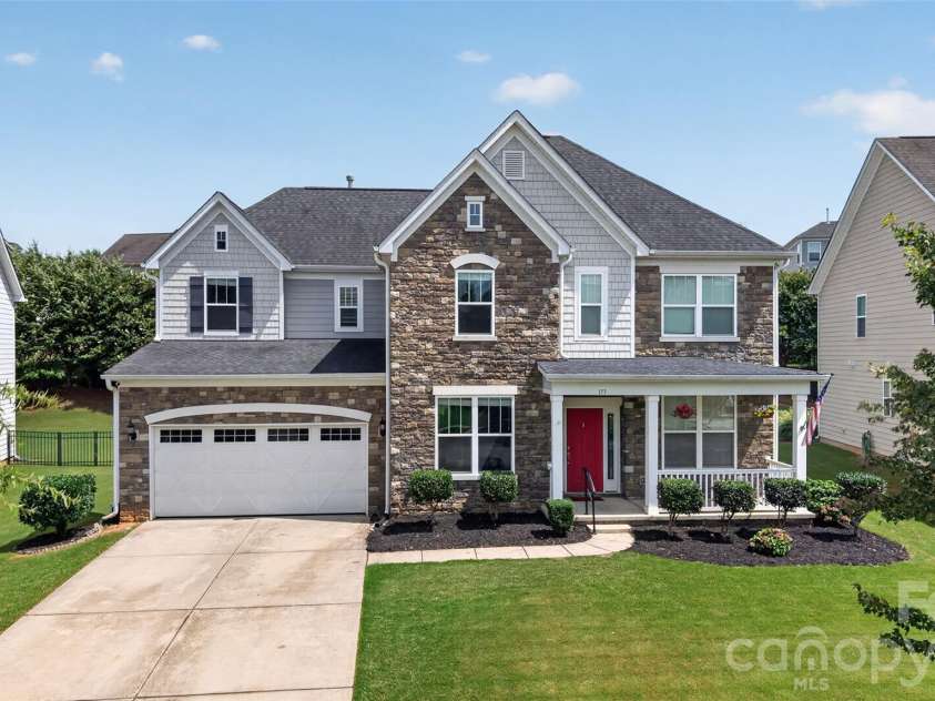 113 Heron Cove Loop, Mooresville, NC 28117.  MLS# CAR4405007, YatesRealty ID 43305. 