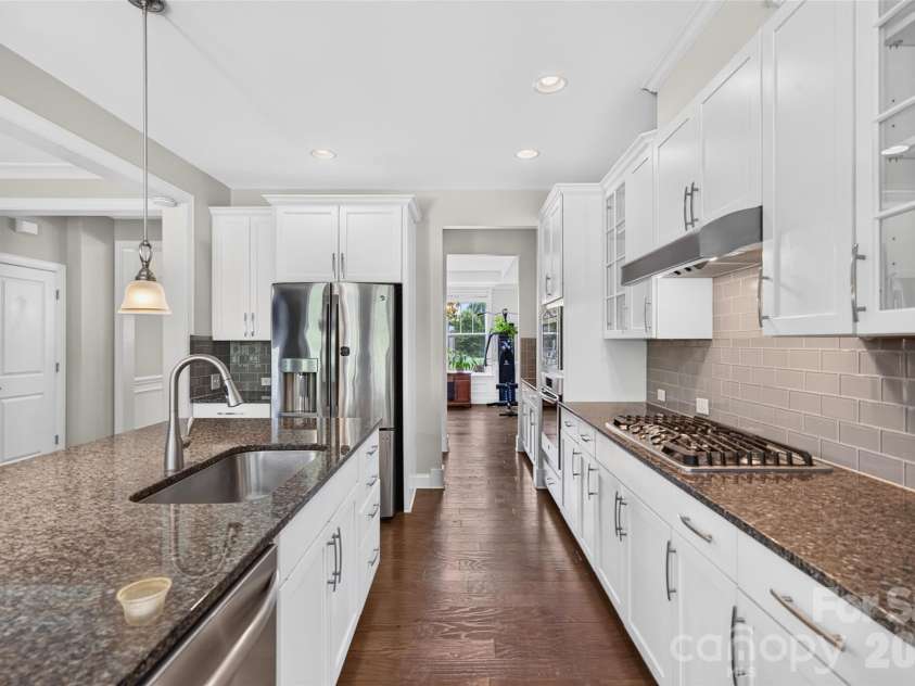113 Heron Cove Loop, Mooresville, NC 28117.  MLS# CAR4405007, YatesRealty ID 43305. 