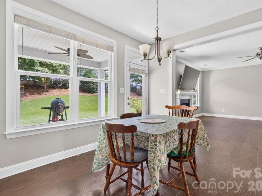 113 Heron Cove Loop, Mooresville, NC 28117.  MLS# CAR4405007, YatesRealty ID 43305. 