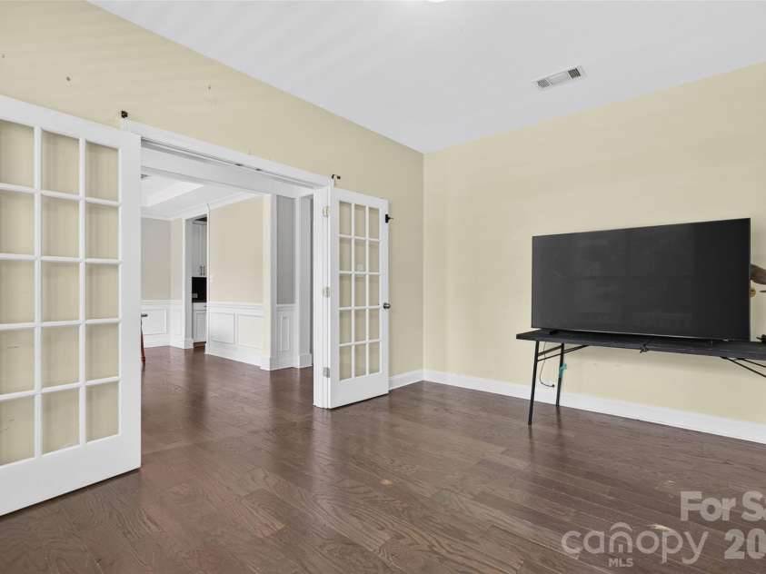 113 Heron Cove Loop, Mooresville, NC 28117.  MLS# CAR4405007, YatesRealty ID 43305. 