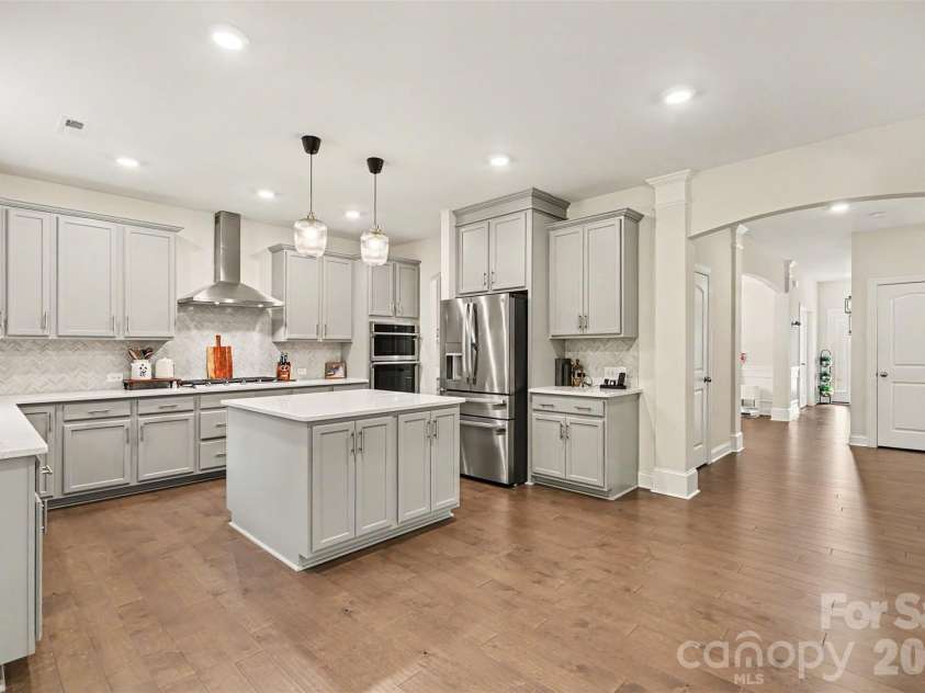 2218 Idol Rock Drive, Fort Mill, SC 29707.  MLS# CAR4407955, YatesRealty ID 43307. 