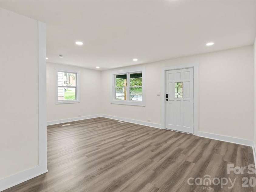 82 Georgia Street, Concord, NC 28025.  MLS# CAR4411337, YatesRealty ID 43308. 