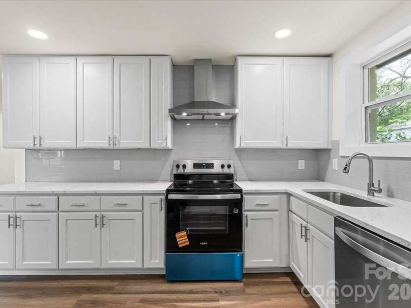 82 Georgia Street, Concord, NC 28025.  MLS# CAR4411337, YatesRealty ID 43308. 