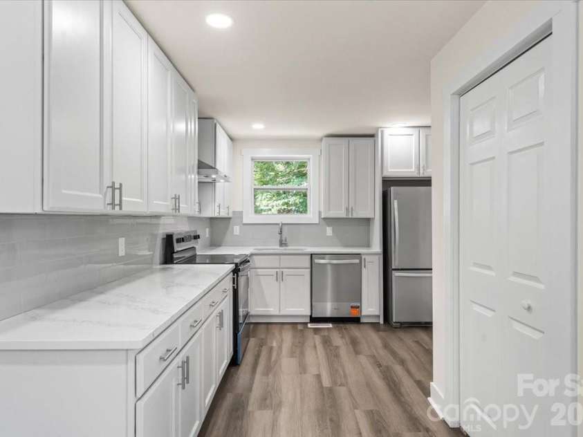 82 Georgia Street, Concord, NC 28025.  MLS# CAR4411337, YatesRealty ID 43308. 