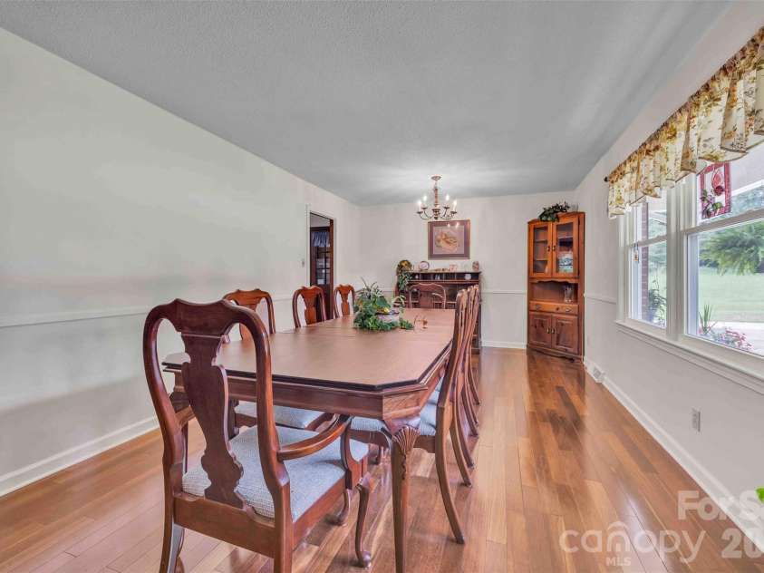 137 Proust Road, Statesville, NC 28625.  MLS# CAR4344197, YatesRealty ID 4331. 