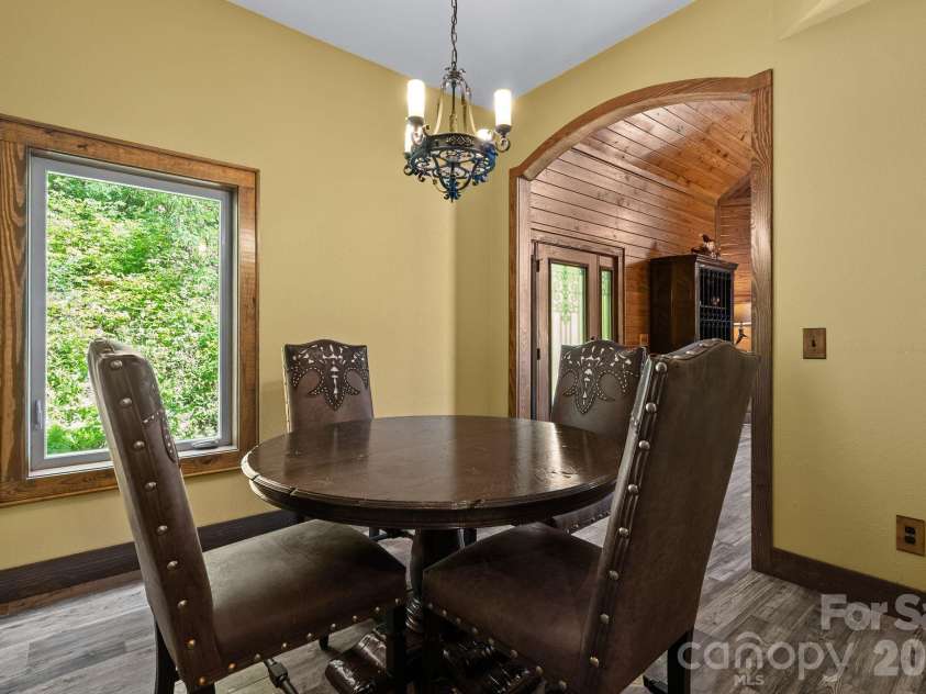 100 Moonshineholler Drive, Maggie Valley, NC 28751.  MLS# CAR4412066, YatesRealty ID 43311. 
