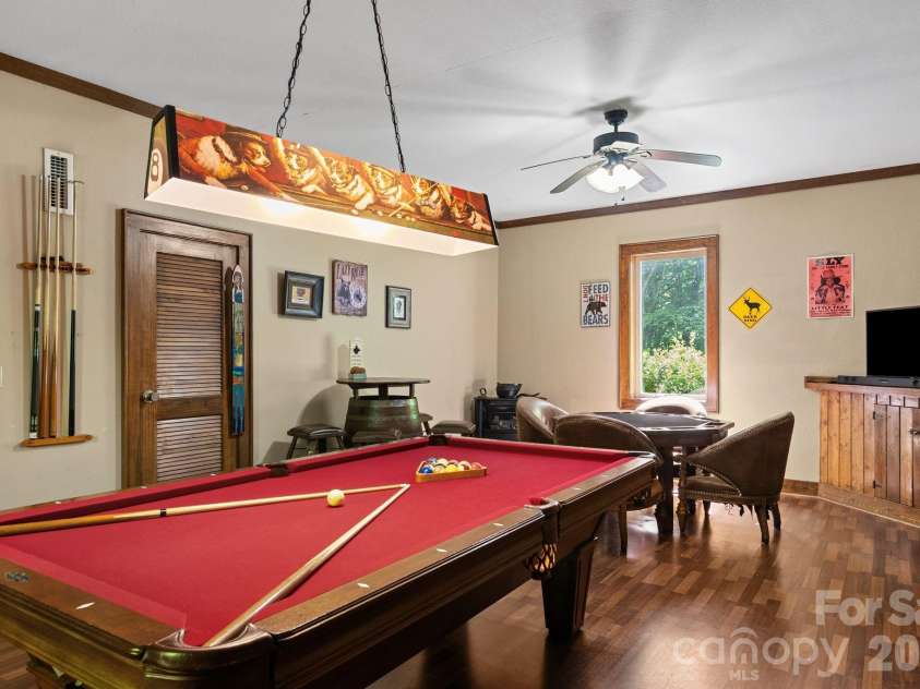 100 Moonshineholler Drive, Maggie Valley, NC 28751.  MLS# CAR4412066, YatesRealty ID 43311. 