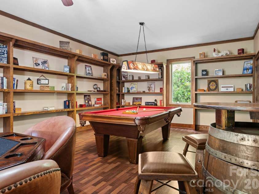 100 Moonshineholler Drive, Maggie Valley, NC 28751.  MLS# CAR4412066, YatesRealty ID 43311. 
