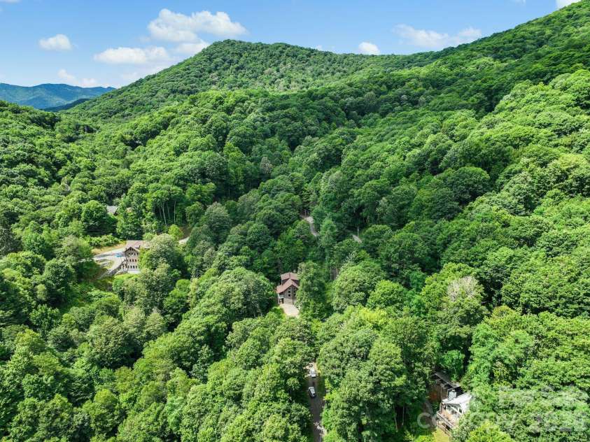 100 Moonshineholler Drive, Maggie Valley, NC 28751.  MLS# CAR4412066, YatesRealty ID 43311. 