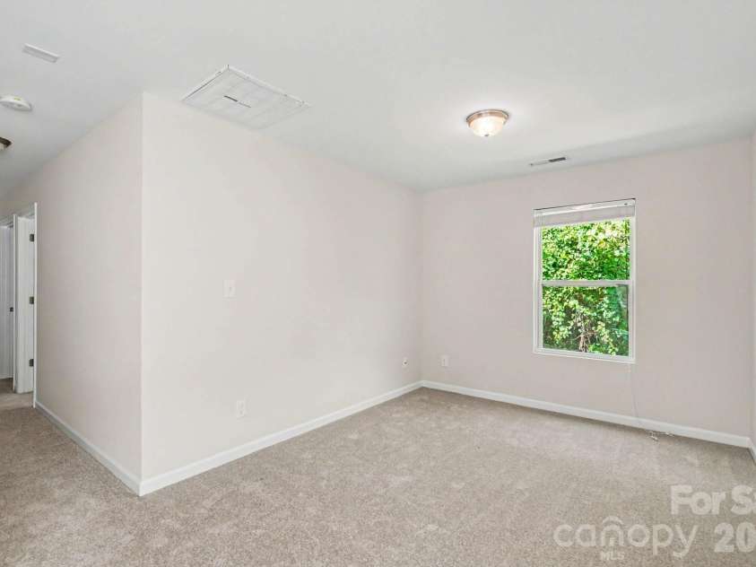 7227 Cypress Ridge Drive, Charlotte, NC 28262.  MLS# CAR4406477, YatesRealty ID 43313. 