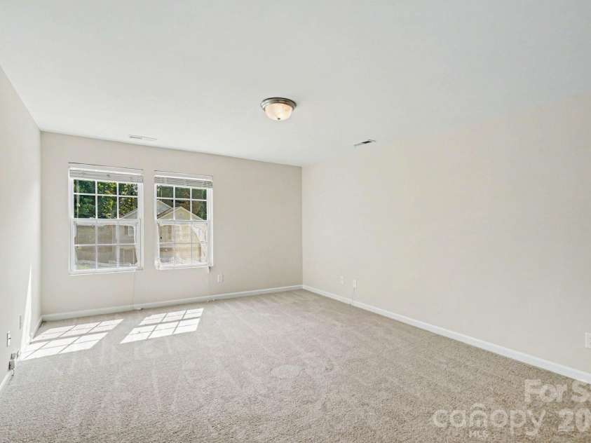 7227 Cypress Ridge Drive, Charlotte, NC 28262.  MLS# CAR4406477, YatesRealty ID 43313. 