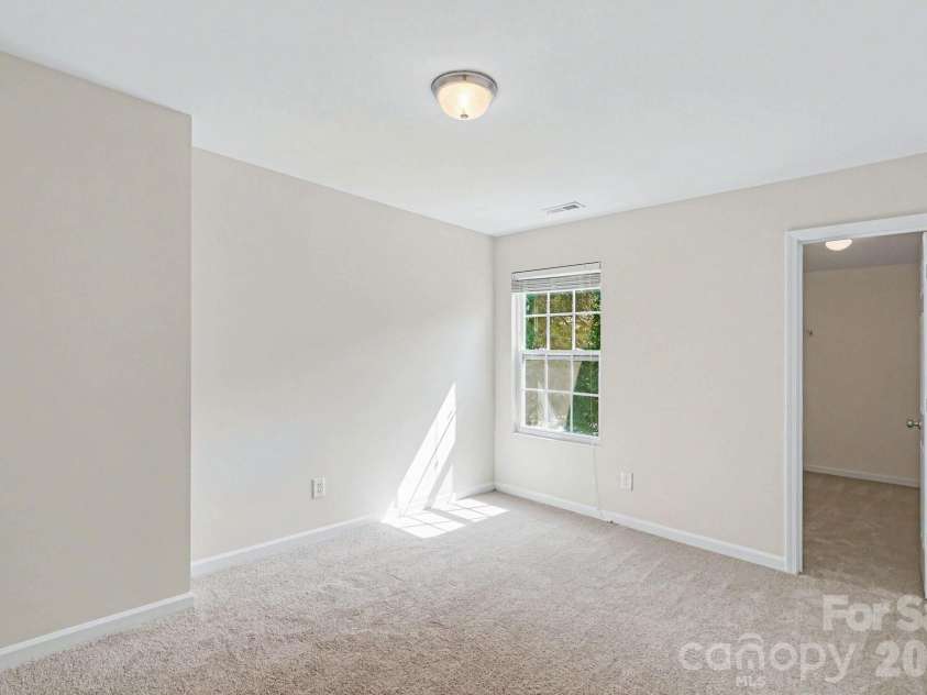 7227 Cypress Ridge Drive, Charlotte, NC 28262.  MLS# CAR4406477, YatesRealty ID 43313. 