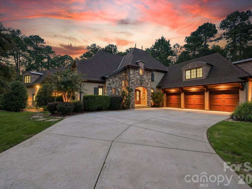 111 Quaker Road, Mooresville, NC 28117.  MLS# CAR4407385, YatesRealty ID 43314. Twilight photos