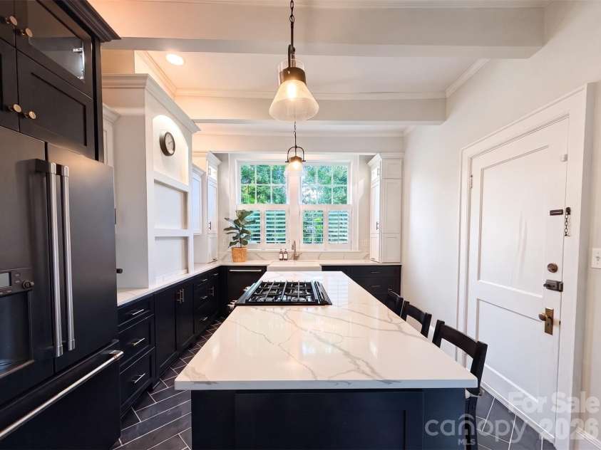 925 Main Street, Albemarle, NC 28001.  MLS# CAR4411187, YatesRealty ID 43315. 