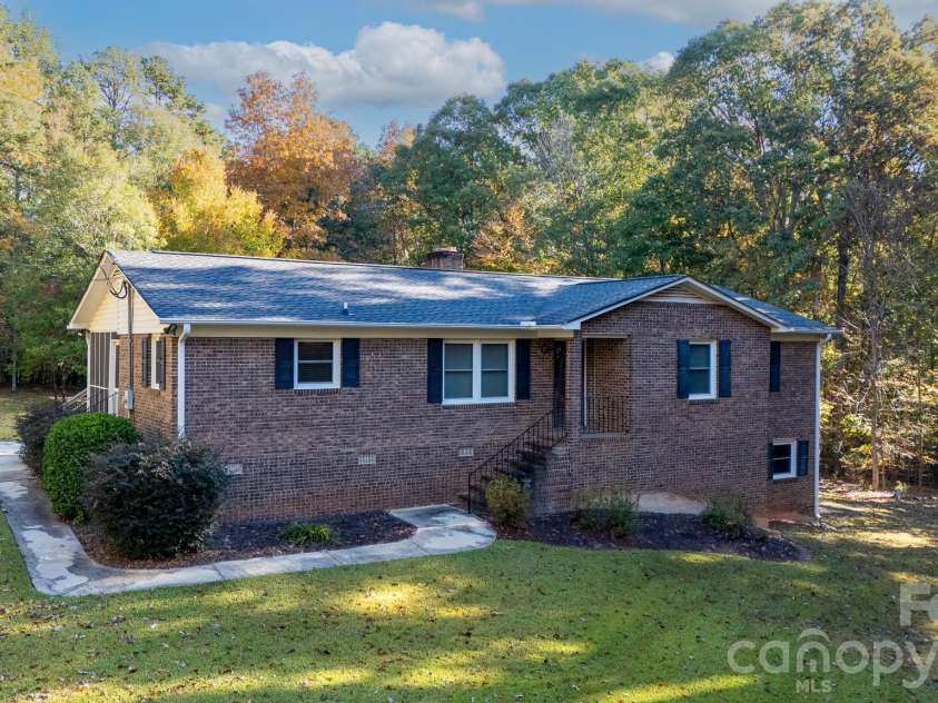 4193 Walker Road, Rock Hill, SC 29730.  MLS# CAR4408489, YatesRealty ID 43319. 