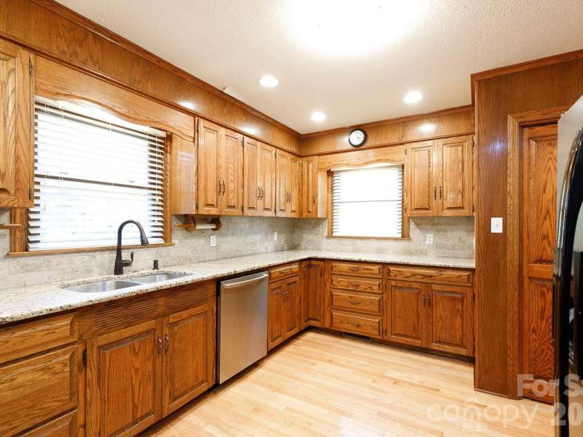 4193 Walker Road, Rock Hill, SC 29730.  MLS# CAR4408489, YatesRealty ID 43319. 