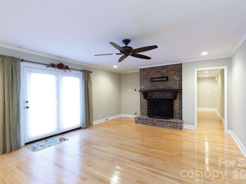 4193 Walker Road, Rock Hill, SC 29730.  MLS# CAR4408489, YatesRealty ID 43319. 