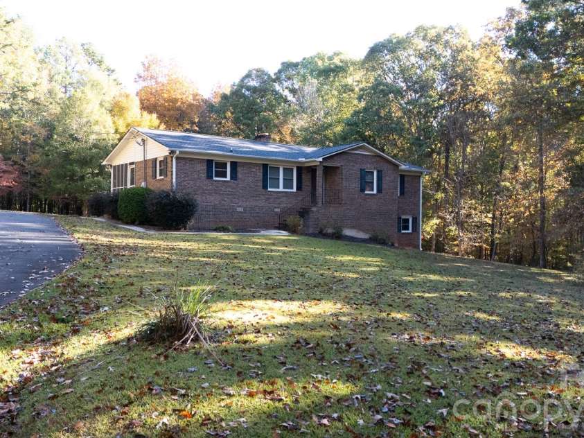 4193 Walker Road, Rock Hill, SC 29730.  MLS# CAR4408489, YatesRealty ID 43319. 