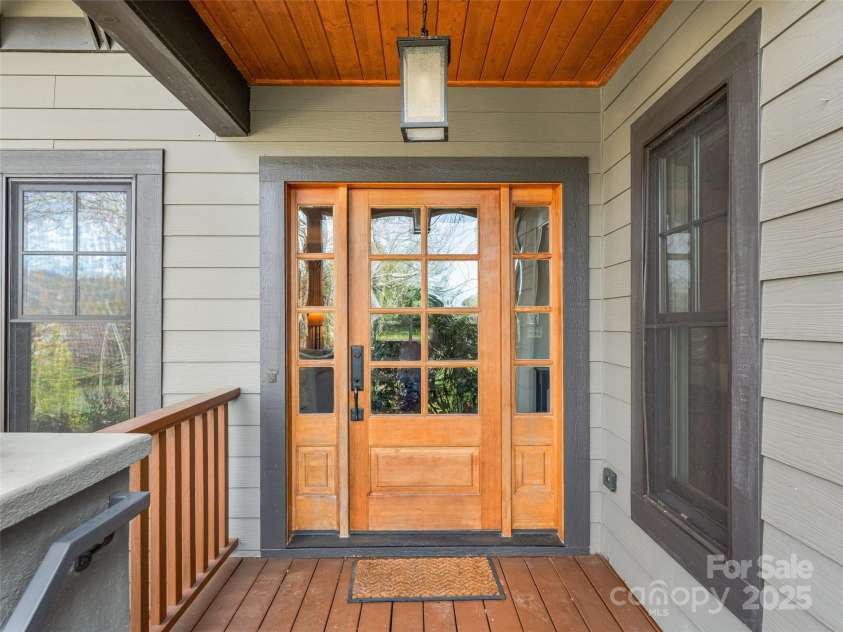 52 Beaverdam Knoll Road, Asheville, NC 28804.  MLS# CAR4242445, YatesRealty ID 4332. Inviting front door