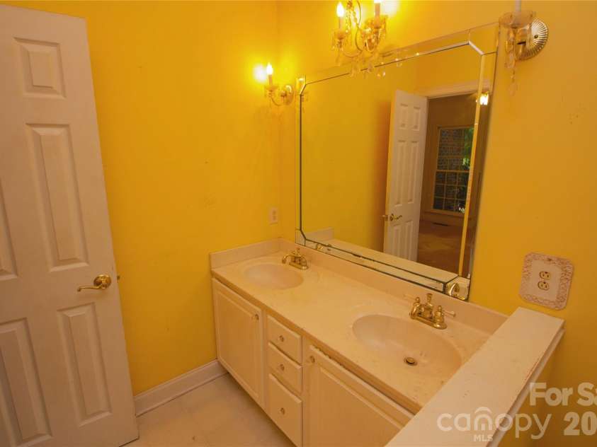 1241 Old Pageland Monroe Road, Monroe, NC 28112.  MLS# CAR4407852, YatesRealty ID 43326. 