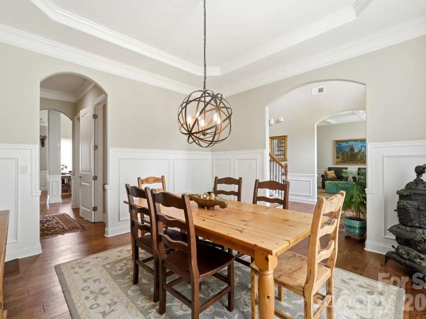 5104 Brynmar Drive, Waxhaw, NC 28173.  MLS# CAR4408350, YatesRealty ID 43328. 