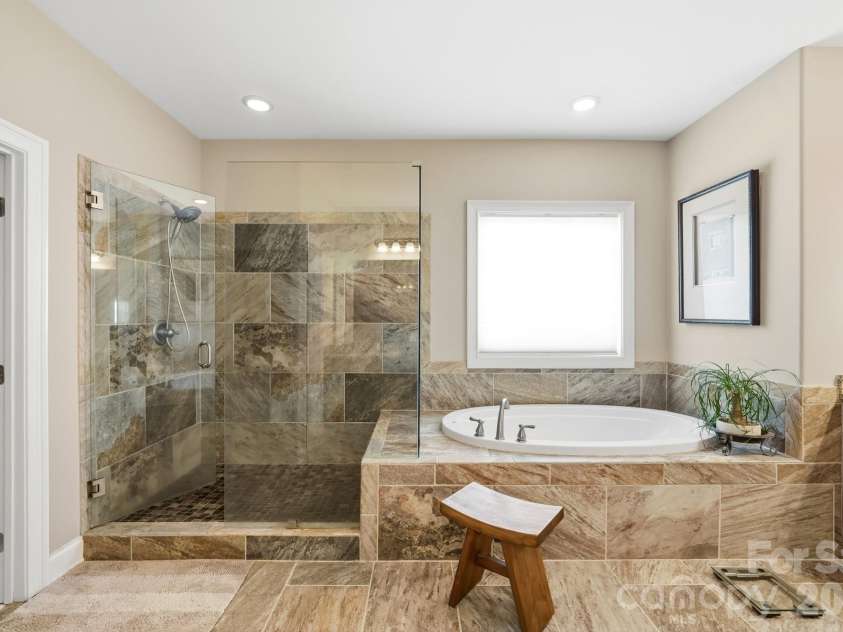 5104 Brynmar Drive, Waxhaw, NC 28173.  MLS# CAR4408350, YatesRealty ID 43328. 