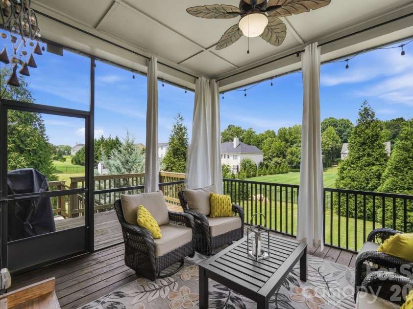 5104 Brynmar Drive, Waxhaw, NC 28173.  MLS# CAR4408350, YatesRealty ID 43328. 