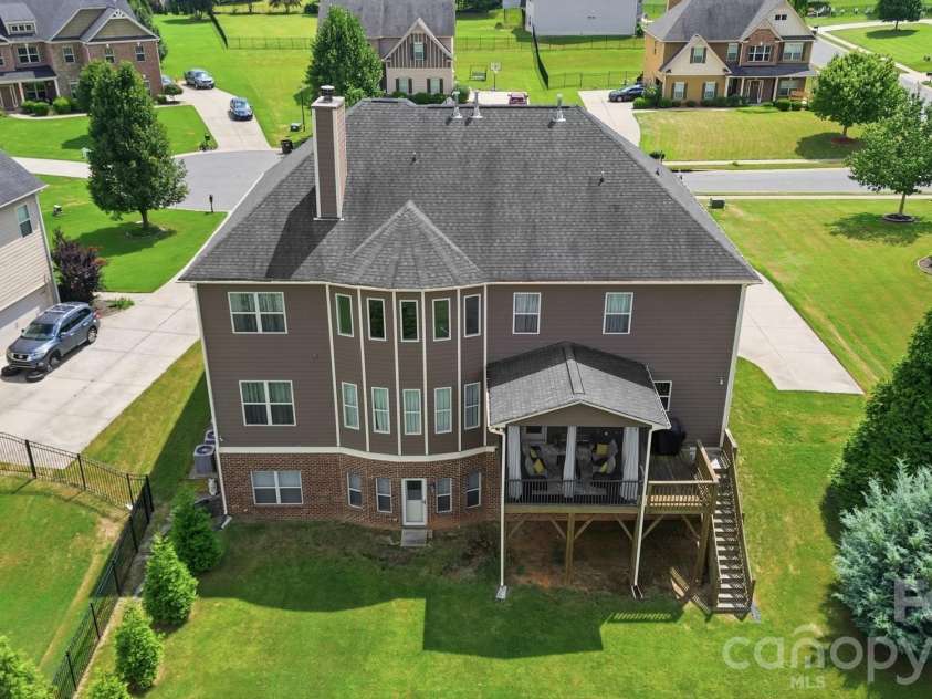 5104 Brynmar Drive, Waxhaw, NC 28173.  MLS# CAR4408350, YatesRealty ID 43328. 