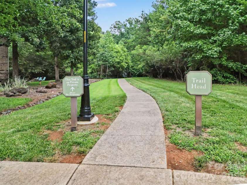 12722 Rusty Blackbird Way, Charlotte, NC 28278.  MLS# CAR4408935, YatesRealty ID 43329. 