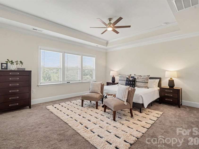 12722 Rusty Blackbird Way, Charlotte, NC 28278.  MLS# CAR4408935, YatesRealty ID 43329. 