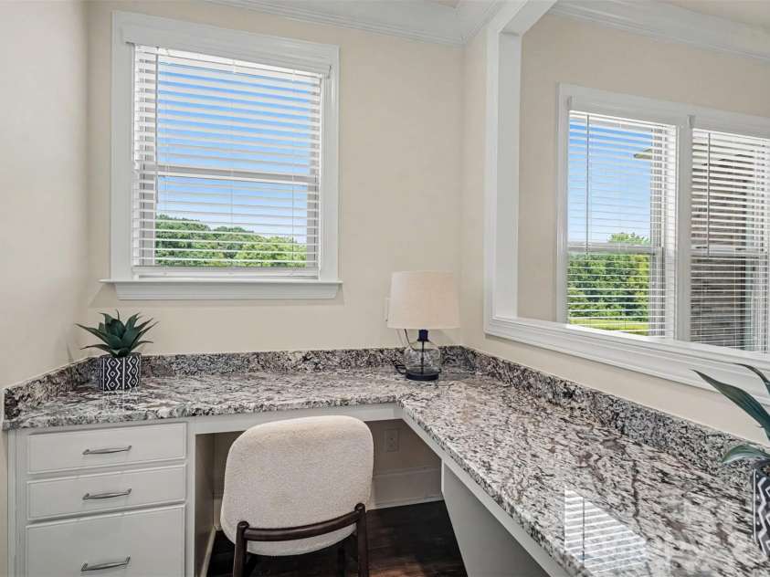 12722 Rusty Blackbird Way, Charlotte, NC 28278.  MLS# CAR4408935, YatesRealty ID 43329. 