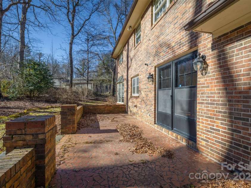 224 Camelot Drive, Morganton, NC 28655.  MLS# CAR4160972, YatesRealty ID 4333. 