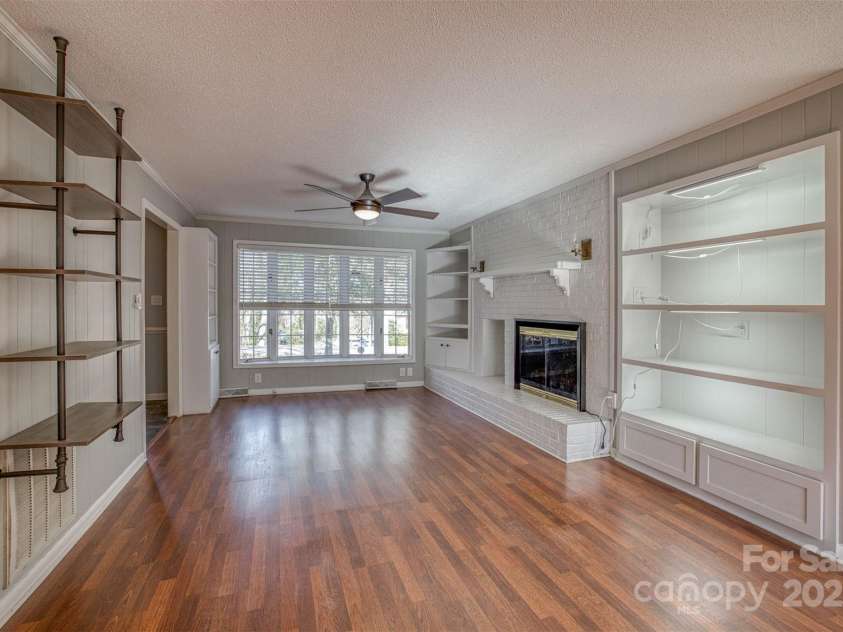 224 Camelot Drive, Morganton, NC 28655.  MLS# CAR4160972, YatesRealty ID 4333. 
