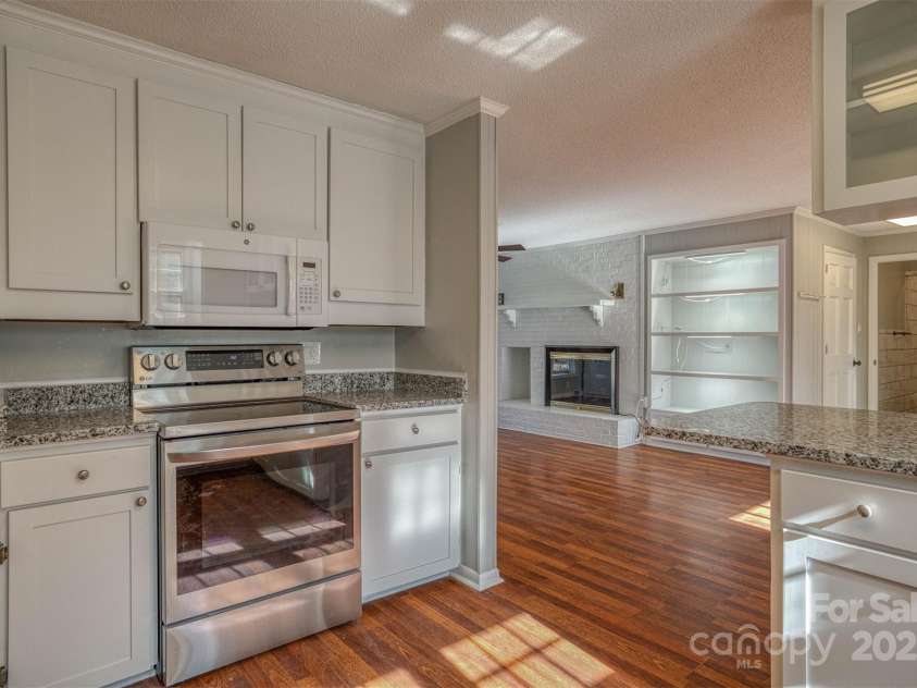 224 Camelot Drive, Morganton, NC 28655.  MLS# CAR4160972, YatesRealty ID 4333. 