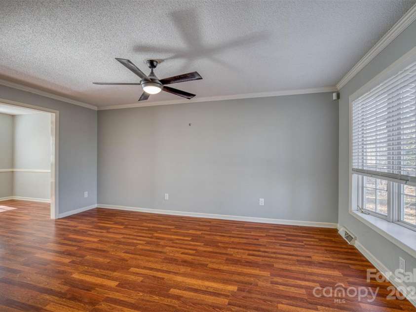 224 Camelot Drive, Morganton, NC 28655.  MLS# CAR4160972, YatesRealty ID 4333. 
