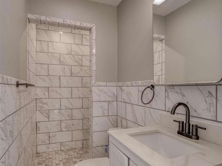 224 Camelot Drive, Morganton, NC 28655.  MLS# CAR4160972, YatesRealty ID 4333. 