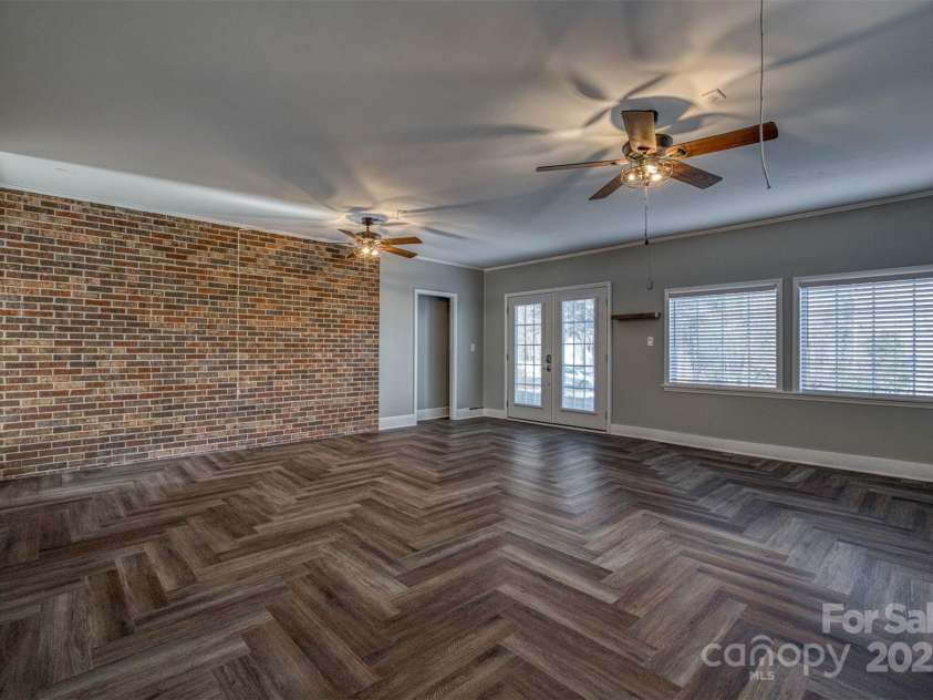 224 Camelot Drive, Morganton, NC 28655.  MLS# CAR4160972, YatesRealty ID 4333. 
